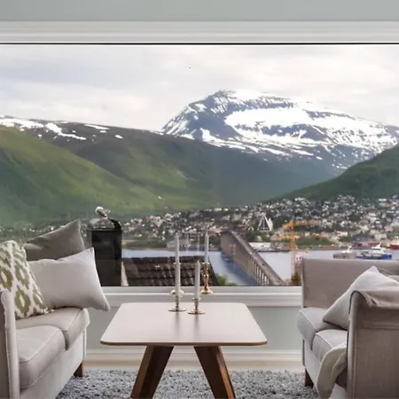 Villa House With Iconic View Tromso